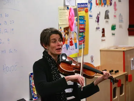 CCÉ Boston musicians and dancers in the community